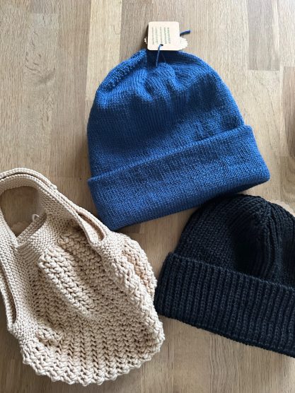 Einkaufsnetz & Wollmütze